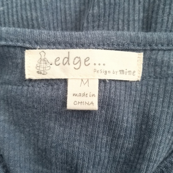 Edge Charcoal Zipper and Ruffled Tank Top M - Picture 6 of 6